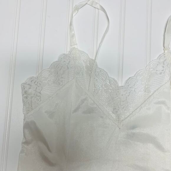 Vintage White Satin Lace Trim Camisole Sz Large - Picture 7 of 7